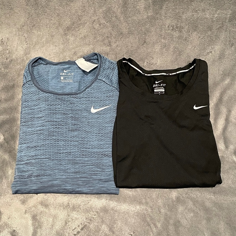 Nike Long Sleeve Shirts